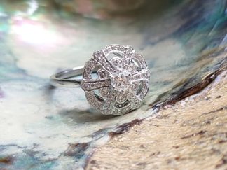 18ct White Gold Snowflake Cluster
