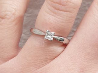 White Gold Solitaire 0.25ct