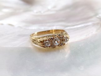 18ct Old cut diamond ring