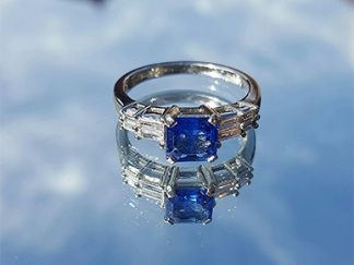 Sapphire and diamond ring