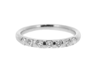 18ct white gold half eternity 0.33ct