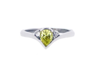 18ct White Gold Yellow Diamond Ring