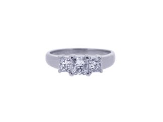 18ct White Gold Trilogy 1.04ct