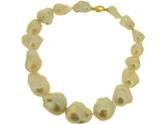 Large baroque pearl necklace